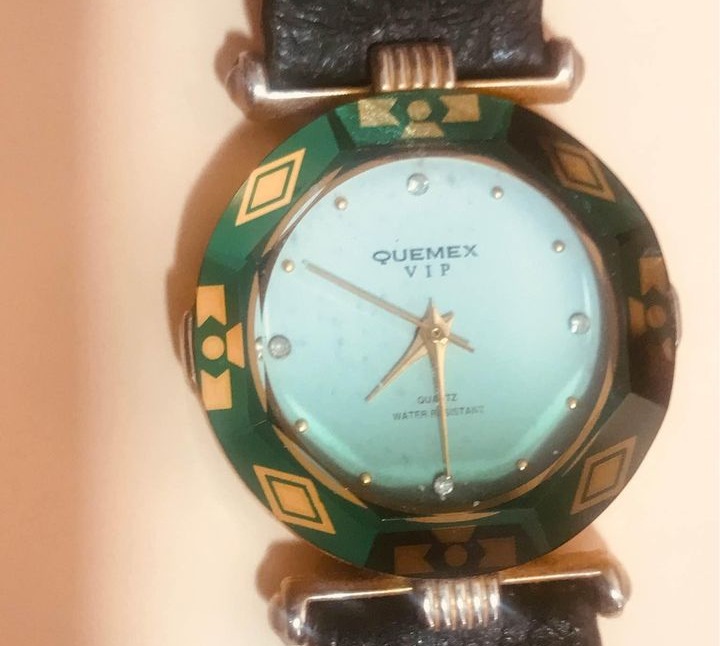 Make a statement with our Quemex VIP Raised Crystal Watch. Luxury meets style in every tick! ⌚ #Quemex #LuxuryWatch #Fashion #GainesvilleThings gainesvillethings.com/product/quemex…