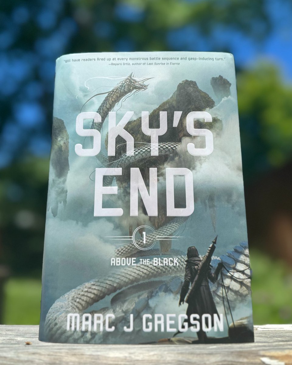 Plummet into a fast-paced kill-or-be-killed competition this summer reading season with SKY'S END! @MJG_Write ow.ly/1PH650RHxvA #yalit