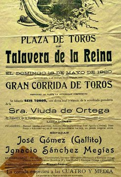 Hoy hace 104 años muere José Gómez Ortega 'Gallito' en la plaza de Talavera de la Reina, al ser cogido por 'Bailaor' de la viuda de Ortega, esta foto de Pepe Campúa es la única de esa tarde y este es el cartel portaltaurino.net/enciclopedia/d…