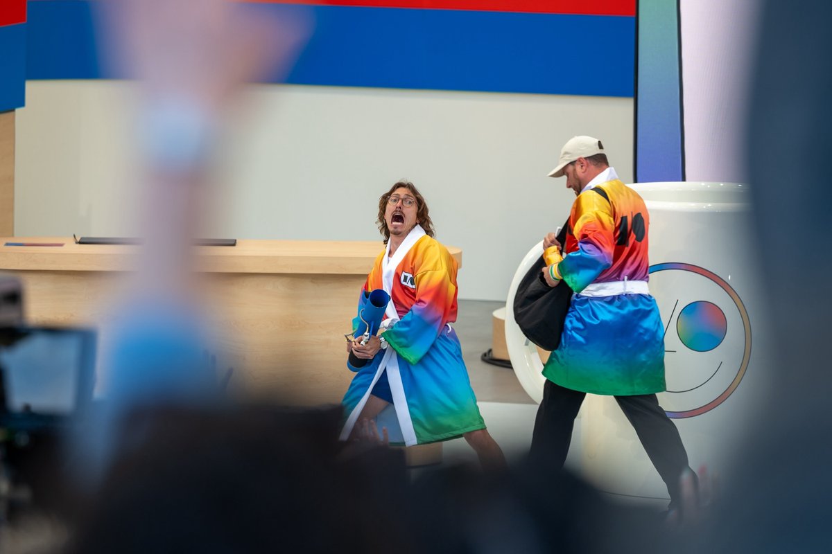 TechCrunch tweet media