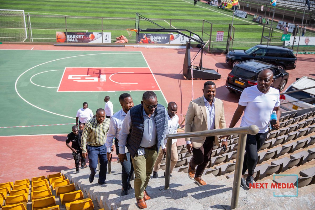 A special thanks to my brother, @KiggunduHamis, for investing in this project. His investment is not just in infrastructure but in our motherland’s future. Sport has immense potential for employment and community building in Uganda. (2/3)