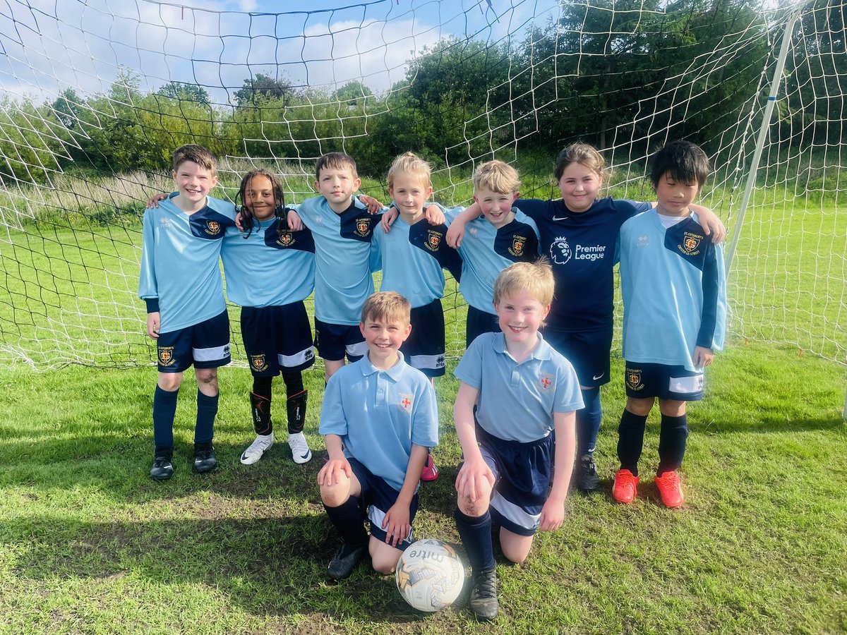Well done to our Y4/5 footballers who took part in the Willis Trophy competition. This was the first time they had played together as a team and they all tried their very best. 🙌🏻 Thanks to coach Paul for his continued support with the football .⚽️ #Article31