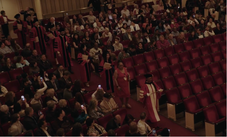 Congratulations Dr.@ChloeLopezLee!!! 🎓🎓🎓 Chloe gave the student address for the Weill Cornell Graduate School of Medical Sciences commencement today. The fruits of five years well deserved. @WeillCornell @WCM_BMRI