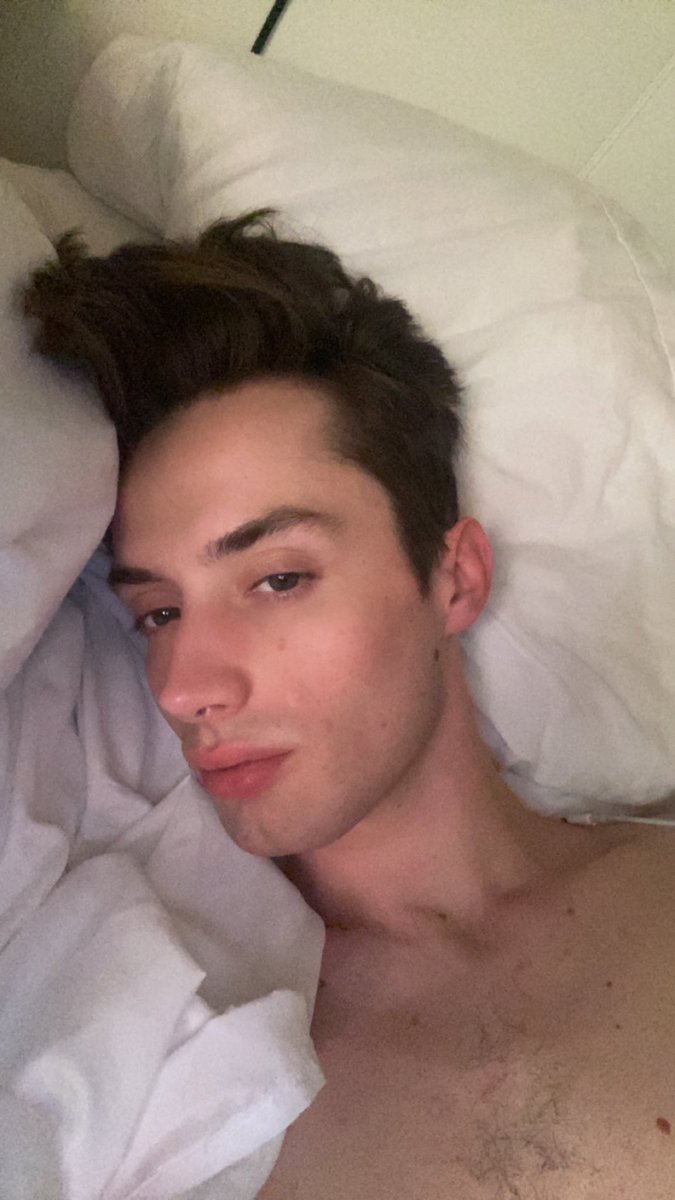 Jesse tweet media