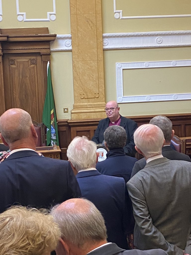 Congrats to Bishop Paul @DrPaulColton on his Civic Reception @cllrkmac @corkcitycouncil to mark his silver jubilee. His role during Covid-19 response team singled out for special mention