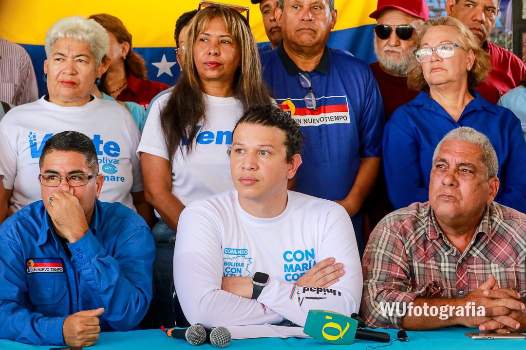 Arranca jornada de sensibilización ciudadana de protección del voto en Bolívar. Conformado Comando Con Venezuela, integrado por 12 organizaciones políticas y voluntariados, para promover y defender el voto democrático el 28 de julio. #Convzla #Bolívar #EdmundoPatoElMundo