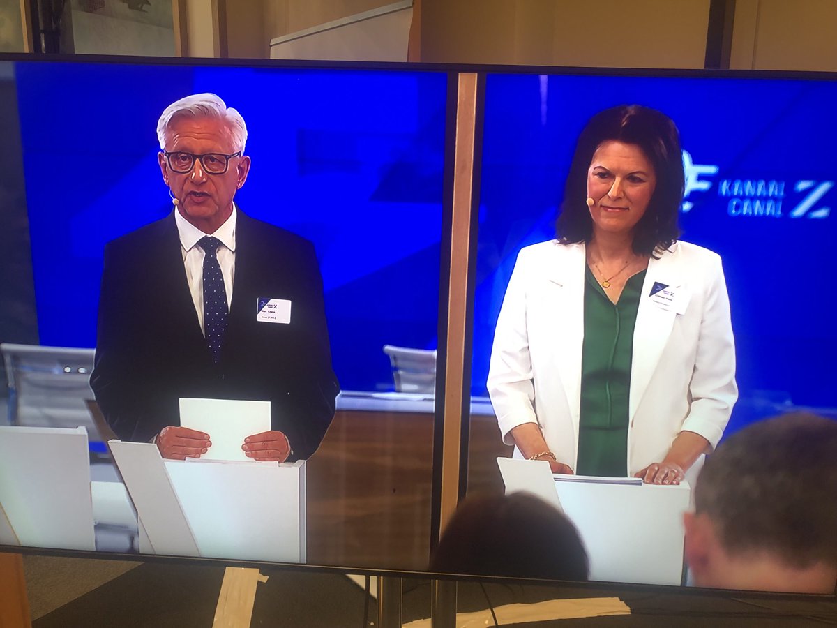 Danny Van Assche (@dannyvanassche) on Twitter photo Dikke proficiat <a href="/AlexCoene/">Alex Coene</a> @christelveris en aan alle <a href="/KanaalZCanalZ/">Kanaal Z – Canal Z</a> medewerkers voor 25 jaar enthousiast ondernemersnieuws! Dikke proficiat <a href="/AlexCoene/">Alex Coene</a> @christelveris en aan alle <a href="/KanaalZCanalZ/">Kanaal Z – Canal Z</a> medewerkers voor 25 jaar enthousiast ondernemersnieuws!