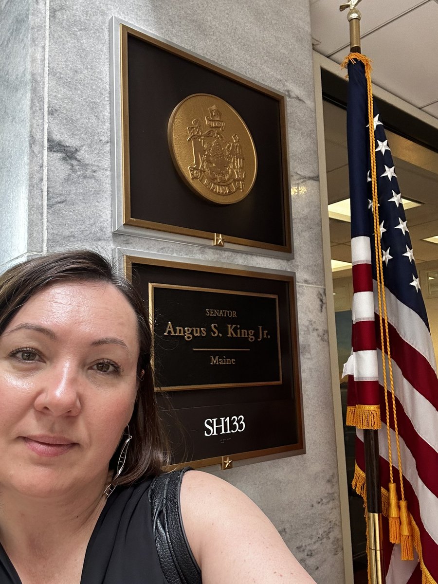 Spending a day on the Capitol advocating for @NIH and
@theNCI funding! Add your voice by sending
a message to Congress at AACR.org/voice.
#AACROnTheHill #AACIOnTheHill
#FundNIH #FundNCI