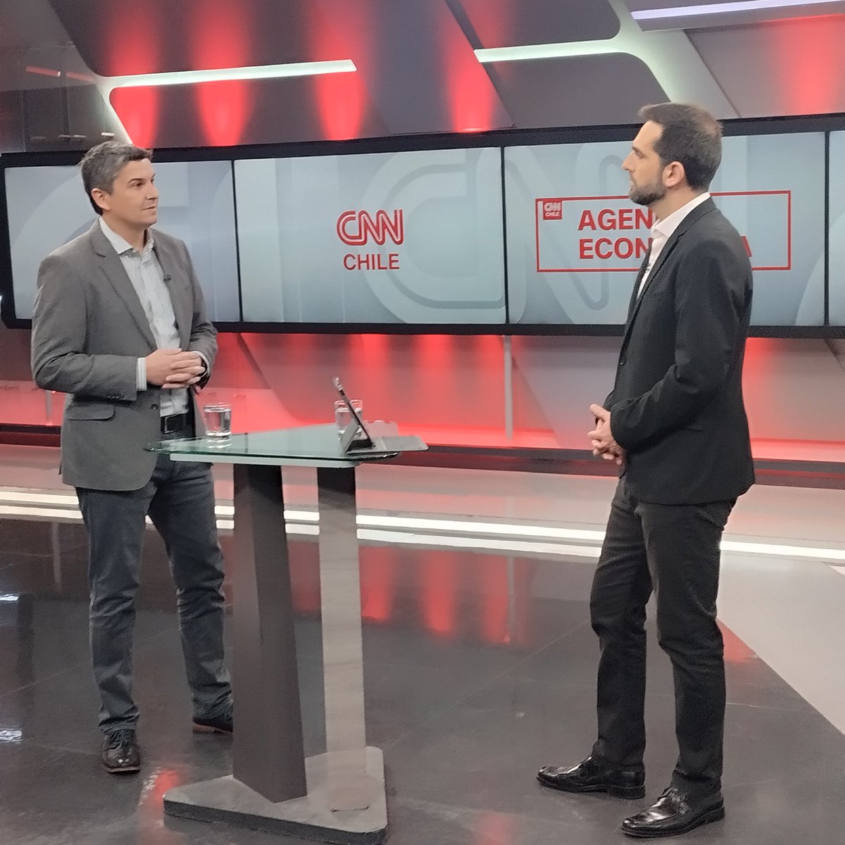 Jorge Muñoz, el gerente general de <a href="/BancaEticaLAT/">Banca Ética Latinoamericana</a> conversó con <a href="/nicopaut/">Nicolás Paut</a> de <a href="/CNNChile/">CNN Chile</a> en el espacio Agenda Económica, sobre los instrumentos de #inversión de #impacto que hoy están disponibles en Chile y en los distintos países en los que estamos. Más acá bit.ly/3K2GvmK