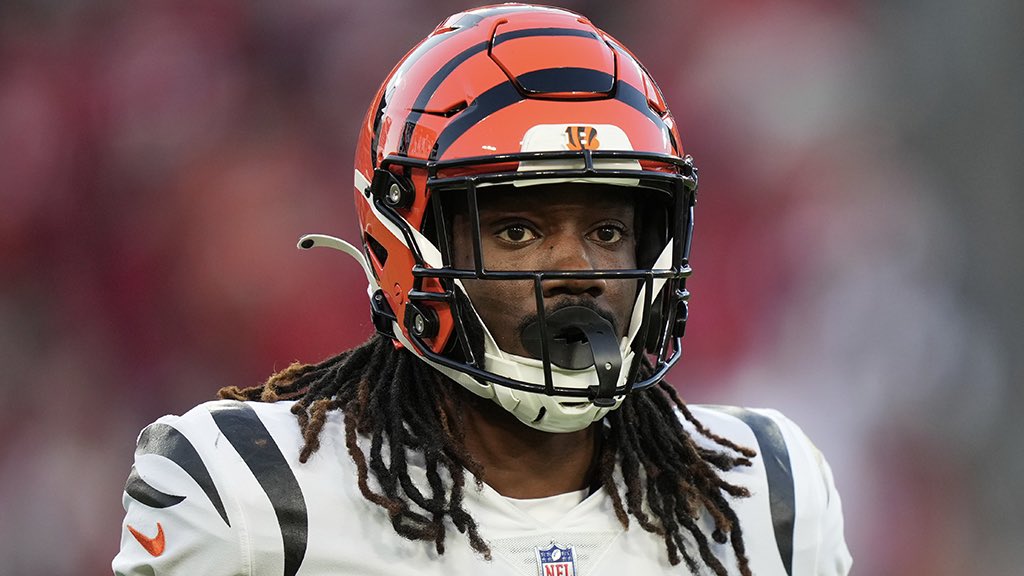 BREAKING: #Jaguars are signing DBs Terrell Edmunds, Tre Flowers, and LB Ty Summers, per @RapSheet.