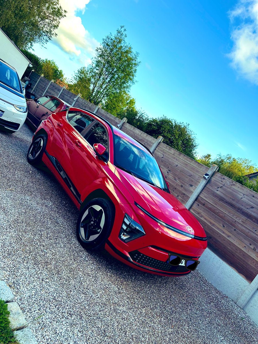 BAILLY Geoffrey tweet media