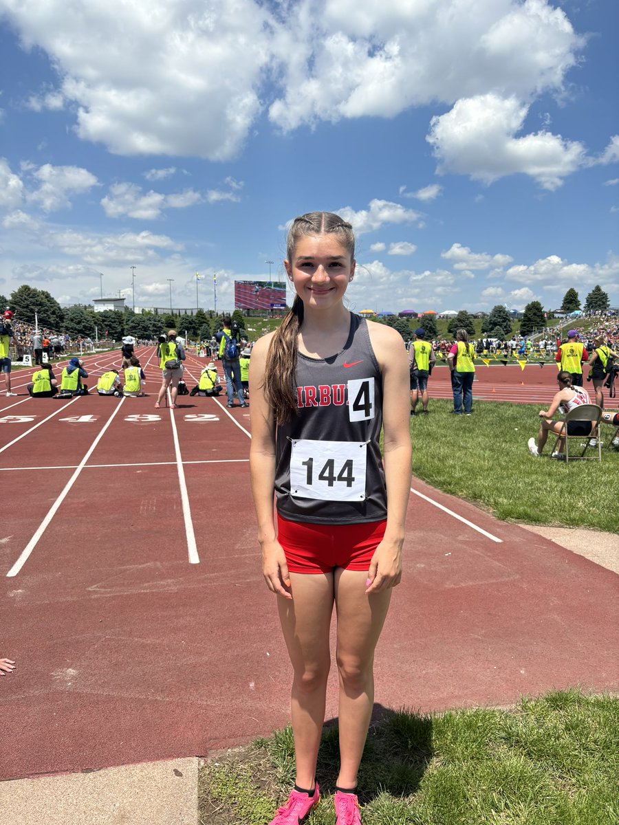 🚨New School Record 🚨 Sam Breaks her own School Record and Runs 2:20.89 in the 800 and Places 10th! #workedatburke