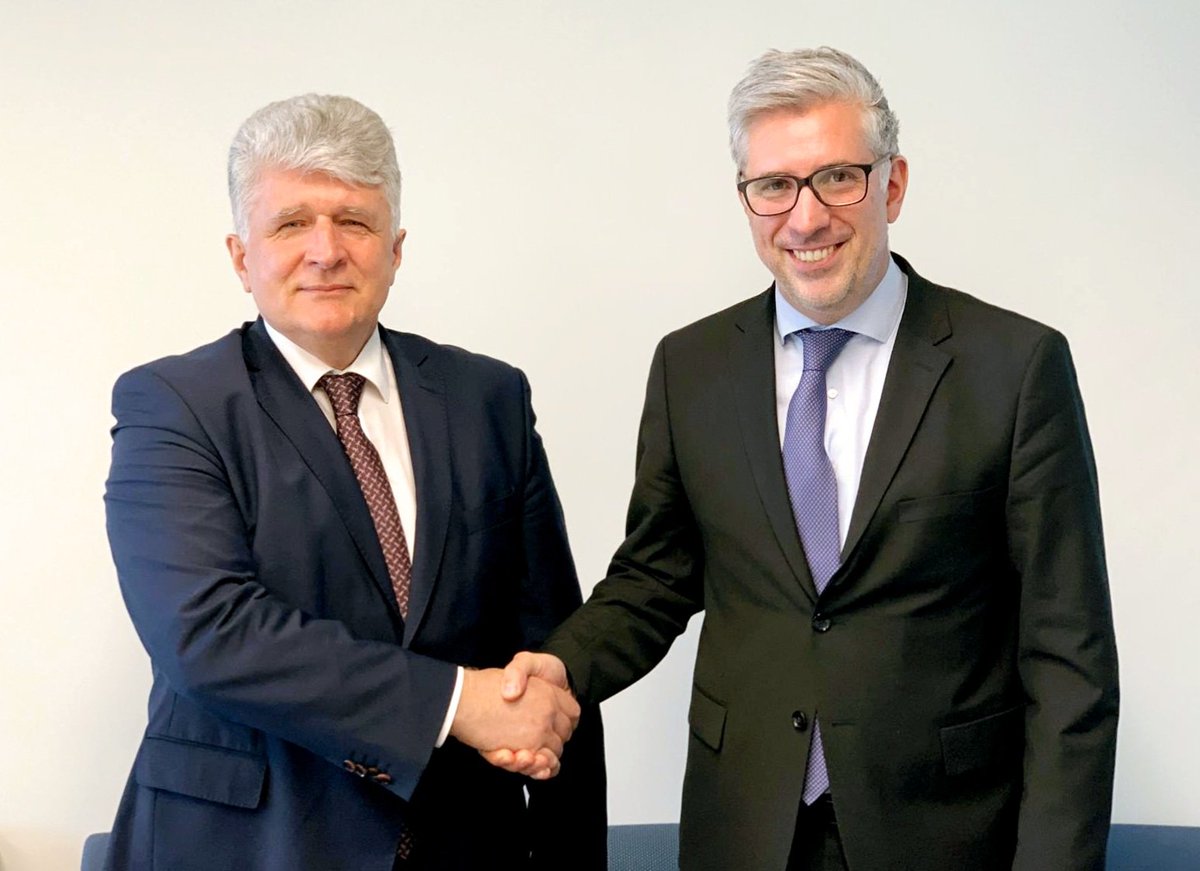 State Secretary Marko Štucin met the @UN Assistant SG @JencaMiroslav . 🇸🇮 remains fully committed to just, lasting & sustainable peace in Europe. Parallel to the EU integration of the Western Balkans, UN's role in regional security & development remains highly valuable.