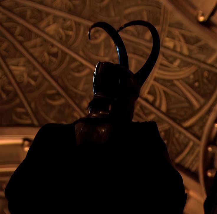 ㅤㅤㅤ:: Страх - это лишь иллюзия, которой я умело играю, чтобы достичь своих целей. ::ㅤㅤㅤ