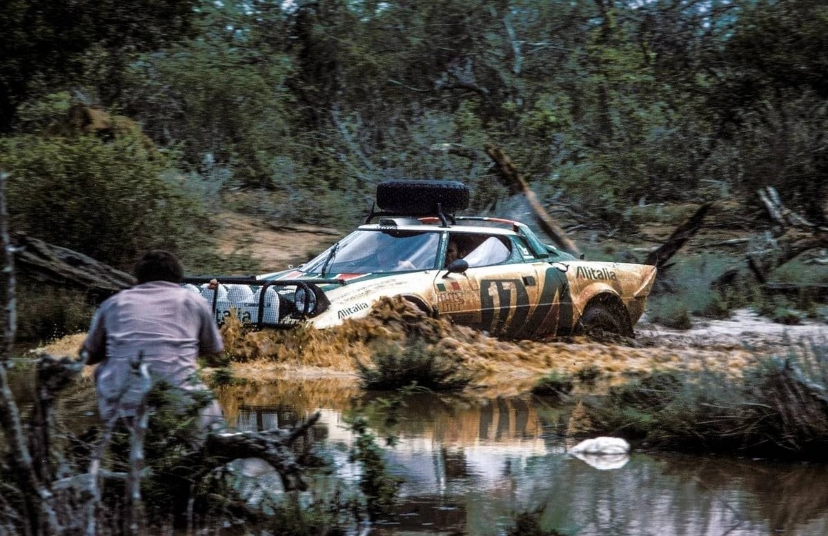 #Lancia 🇮🇹 Stratos HF #17 : Vic Preston Jr 🇰🇪 John Lyall - 1976 Safari Rally