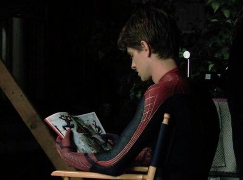 spiderman reading spiderman