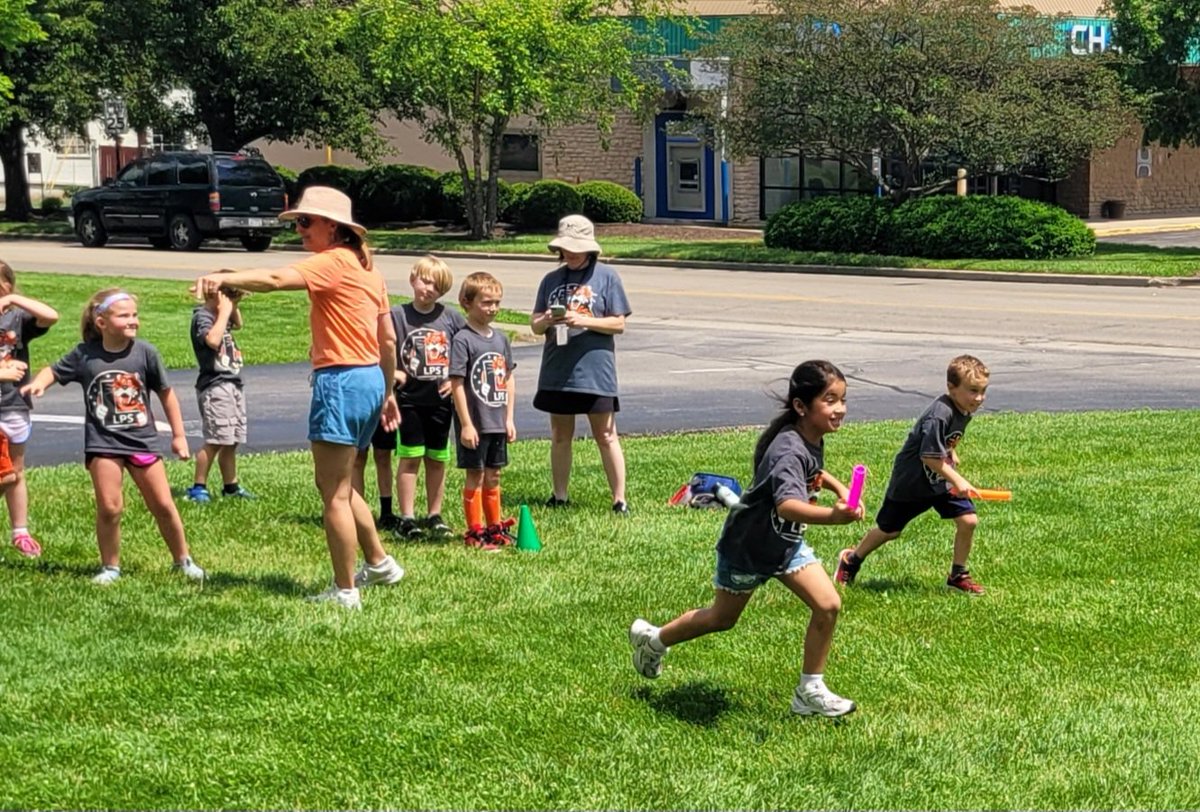 A Great 1st Grade Field Day.  Great weather, great activities, great volunteers, but most importantly...absolutely GREAT STUDENTS!!  We're proud of our @LPStigers! Thank you to Ms. Bushman and Mrs. Carney for planning an awesome day for our Tigers!   #beLOVEland