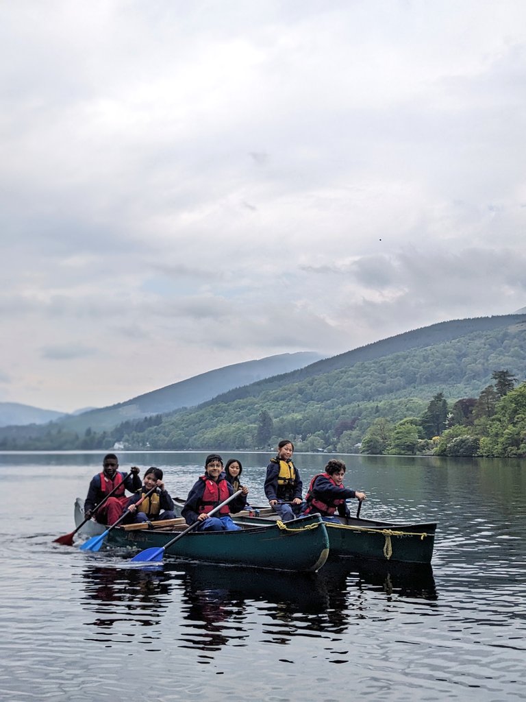BlairvadachAndy's tweet image. What an absolutely splendid day four with @OakgrovePri 
A full day's #canoesafari over to the stunning #lochard in the @lomondtrossachs 🏔️🛶
Beaver dams, Rob Roy's cave and a great joint effort from both mine and @BlairvadachRob's teams! 🙌
@BlairvadachOEC
#OakgroveBV24