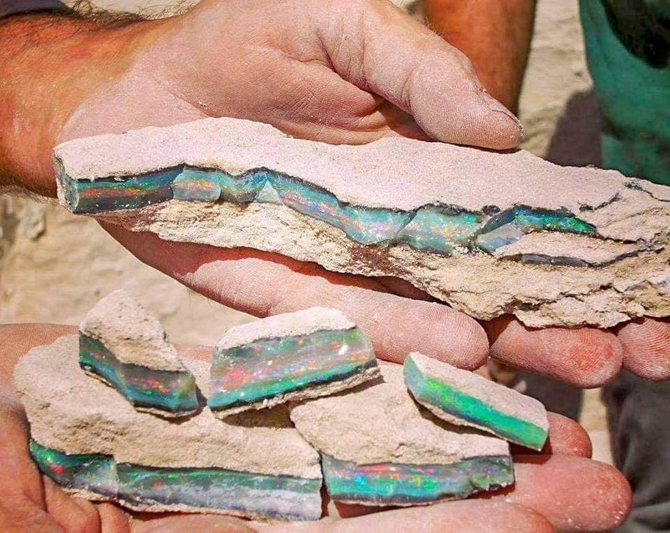 Dreams come true!
New find opal from Mintabie South Australia.

 📷 South Australian Opal Traders