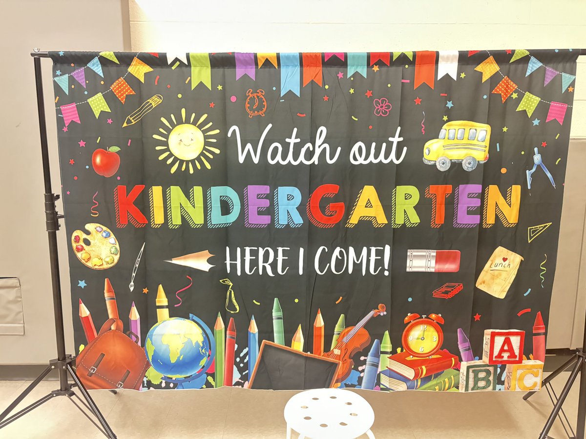 We are excited to welcome our future lions tonight with #startwithasmile <a href="/PeelSchools/">Peel District School Board</a> <a href="/KervinWhite/">Kervin White</a> #MandelaPride