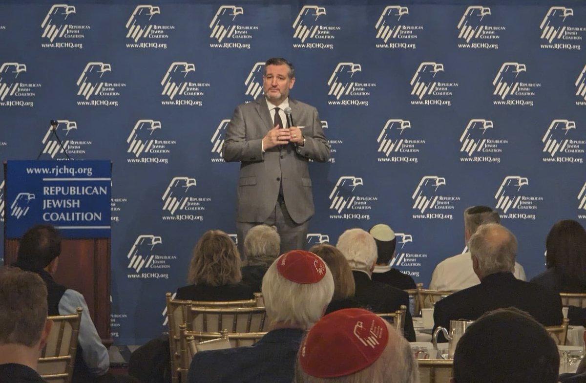 Thank you to our long-time friend, Senator @tedcruz for joining us today at the @RJC DC Spring Leadership Meeting! We will work hard every day to help keep Texas RED. #RJCinDC
