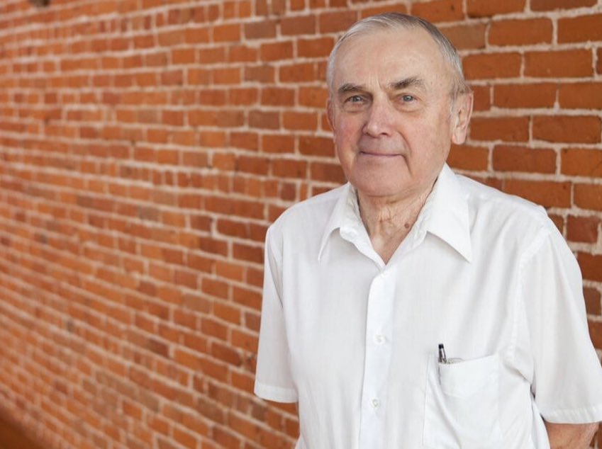 sidecarcap's tweet image. One of the goats. The business he co-founded, a ‘boring’ industrial distributor, is up 1000x.