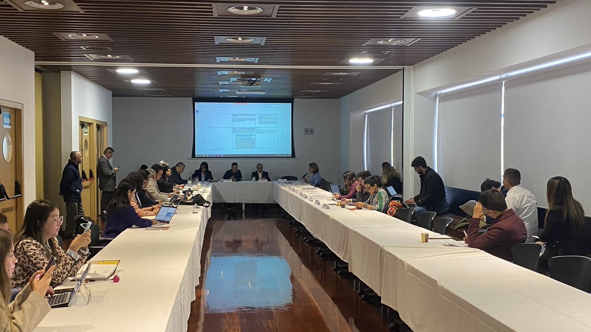 comision3ra's tweet photo. 8va mesa técnica del PL de Catastro. 
Se llega a acuerdos importantes entre gobierno nacional y congreso.
Acogidas propuestas presentadas por bancadas.
Próxima semana continuaremos en otra mesa, con el fin de llegar a un consenso definitivo y avanzar en un borrador de ponencia. https://t.co/QTDXErPhBy