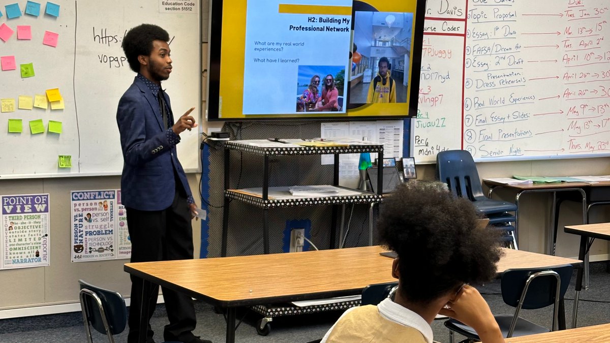 _vo_hs_'s tweet photo. The Class of 2024 is proud to present their Post Grad Plans! This week, our seniors are sharing what they will do after high school to achieve careers as cinematographers, veterinary technicians, digital artists, music producers and more.  

#ClassOf2024 #PostGradPlans #GoVikings https://t.co/Fh8tGXD3GO