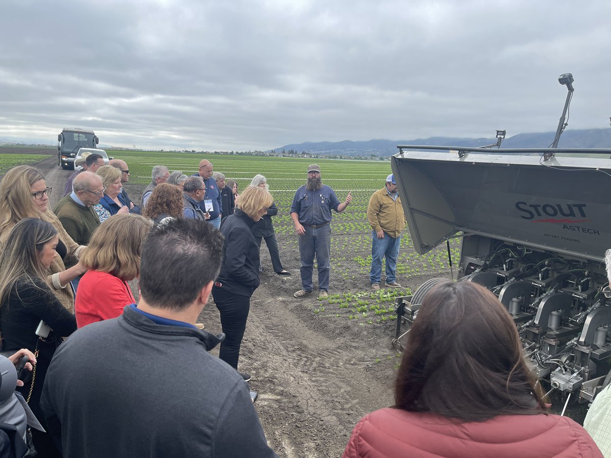 This morning, #RCRC leaders were treated to a tour of @taproduce farms, learning about their innovation in producing fresh, healthy produce. Thank you to Tanimura & Antle for the warm welcome & insights! #MontereyCounty @SupervisorLopez
