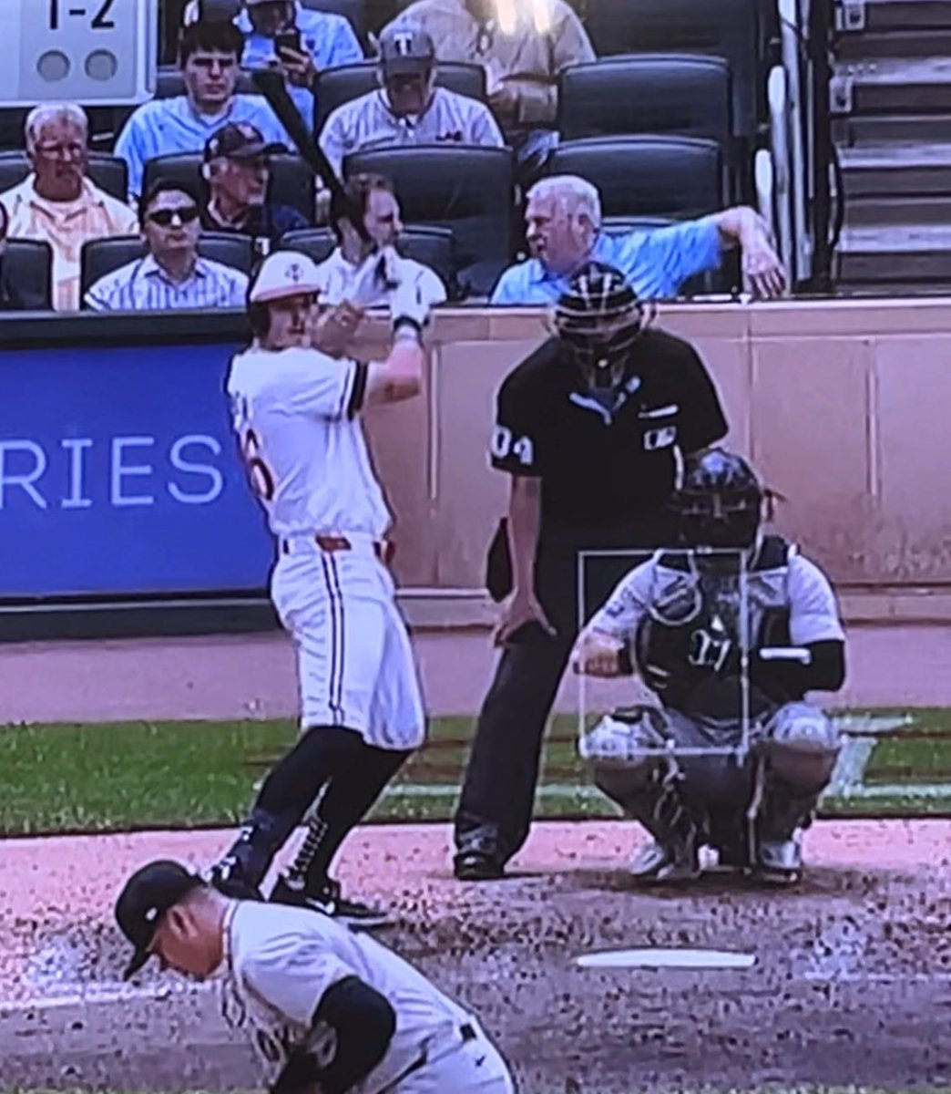 Minnesotas version of 1999 George Steinbrenner and Brian Cashman sitting in the front row