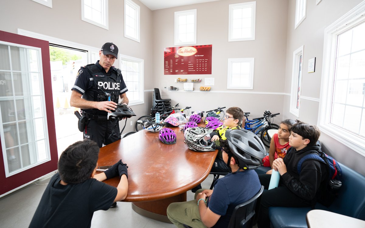 It's never too early to learn about #BikeSafety.

This #PoliceWeekON our @YRP officers met with some #YorkRegion youth at the Community Safety Village for the annual Bike with a Badge event.

Officers demonstrated safe biking practices, techniques and taught the kids some new