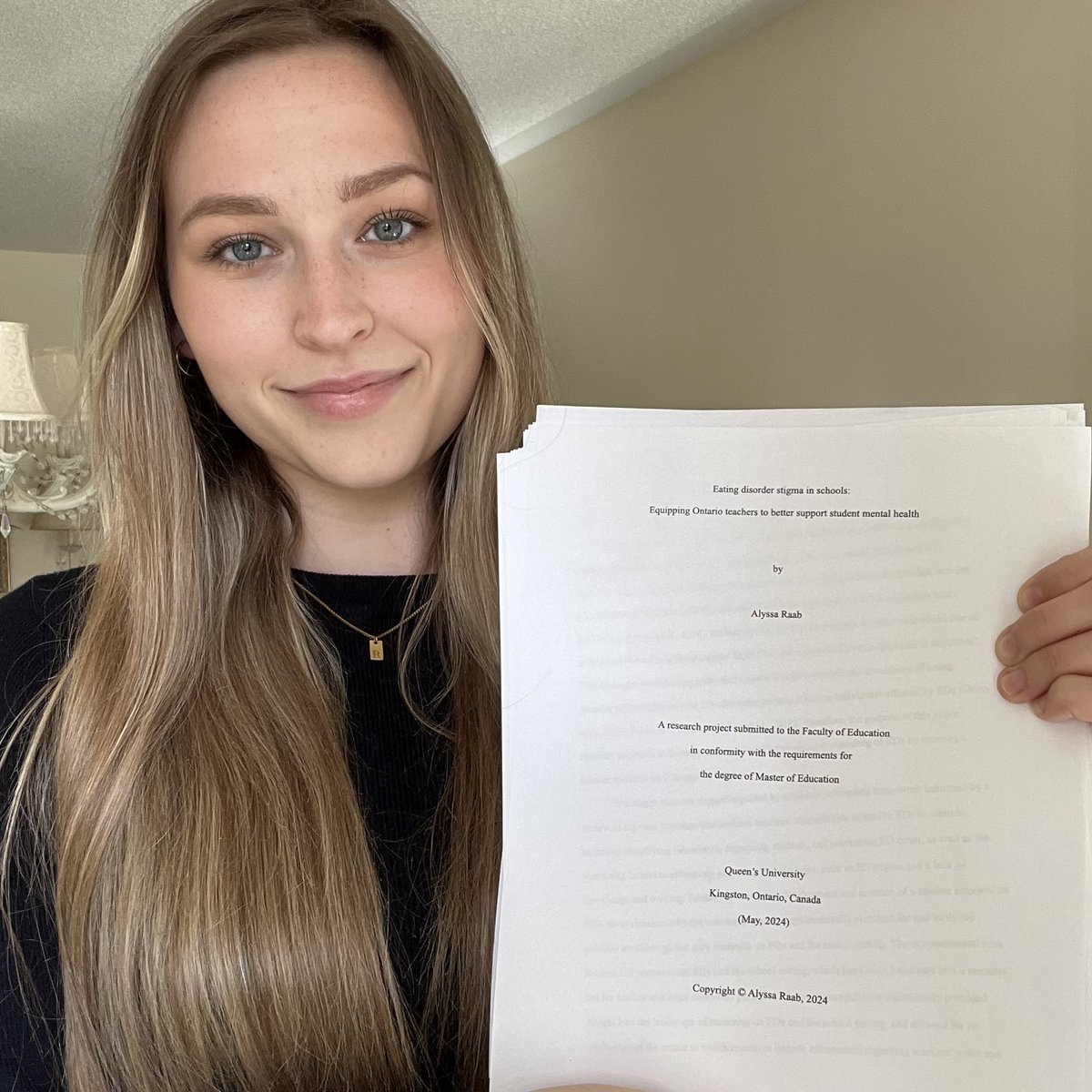 Our own @AlyssaRaab99 created a toolkit for Ontario teachers to support students with eating disorders as part of her MEd major research project. Please note the resource contains information about eating disorders and other potentially triggering topics. educ.queensu.ca/students-eatin…