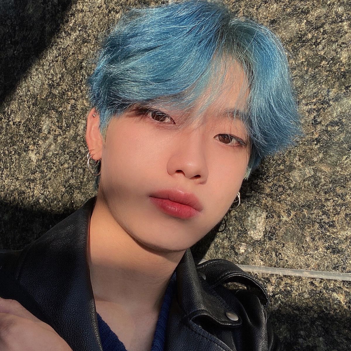 yoelinoo's tweet image. all I want
and all I need is
to find somebody
I’ll find somebody
like you. 
💌

[you’re my somebody!♡] 
@AIMERS_members 
#AimingSelcaDay #YOEL #에이머스