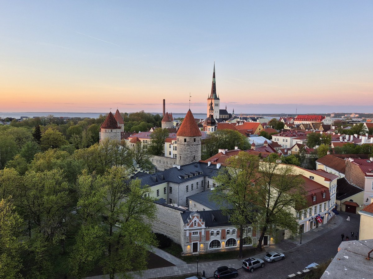 These views are not so easily recognizable, so I will not keep you guessing. It's Tallinn, Estonia. Hope you're having a great Thursday! 🤗🤗

<a href="/rjohnvoss7/">Bob Voss</a> <a href="/mikesarzo/">Mike Sarzo 🟧</a> <a href="/beccaarch/">Rebecca Lincoln</a> <a href="/TravisTSC13/">Travis 📚✍🏈⚾️</a> <a href="/TygrHawk/">Wayne Benner ☮️🐅🏳️‍🌈🏁🎼🎹🎺💉💉💉💙👣</a> @reddave74 <a href="/SteveASquirrell/">Steve Squirrell 🐿️</a> <a href="/PaulWal31268048/">Paul Walker</a> <a href="/KarlchenGerman/">Karl</a>