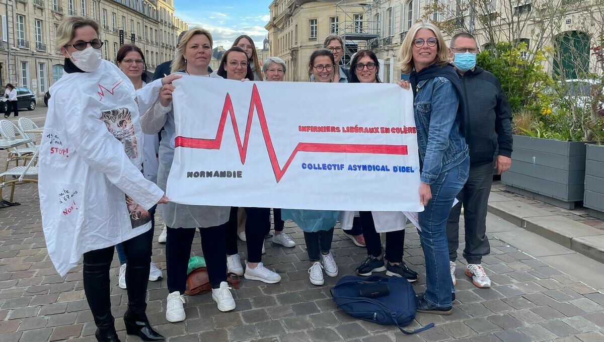 'Nous sommes redevenus invisibles' : le collectif des Infirmiers libéraux en colère du #Calvados se mobilise à #Caen ➡️ l.francebleu.fr/OC2b