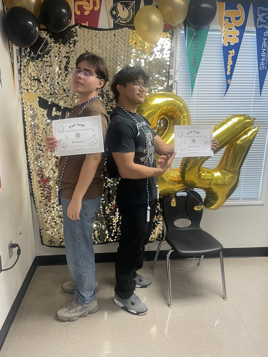 Congratulations to Richard &amp; Alejandro on receiving their dual credit honors cord! 🎈