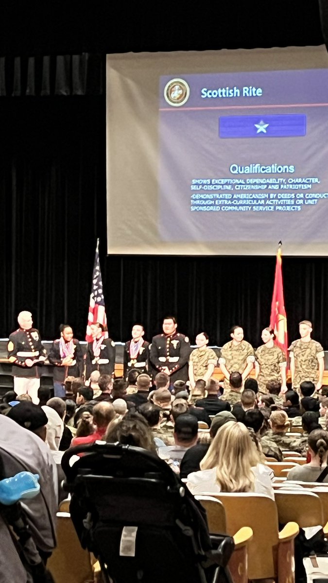 Lisa Hill (@lhilliowa) on Twitter photo Celebrating ā¦<a href="/CentralCampusDM/">Central Campus</a>ā© JROTC students tonight. What an amazing team of students! #LearnLeadEarn Celebrating ā¦<a href="/CentralCampusDM/">Central Campus</a>ā© JROTC students tonight. What an amazing team of students! #LearnLeadEarn