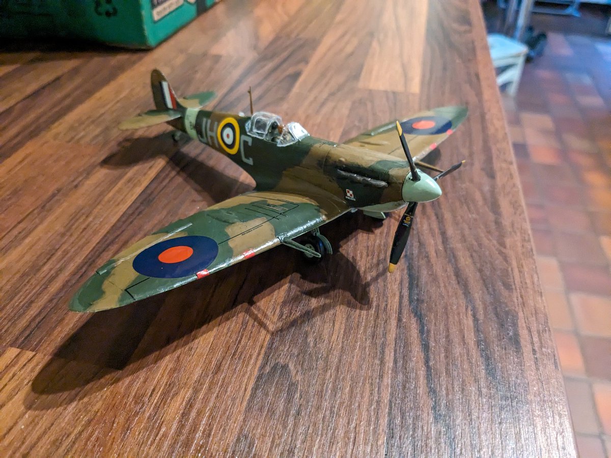 Joe Perry tweet media