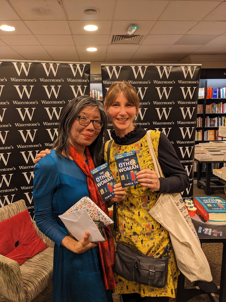 What a wonderful evening celebrating this AMAZING lady and her incredible book. Congratulations @taniatay88 🥳🥳 The Other Woman is OUT NOW!!