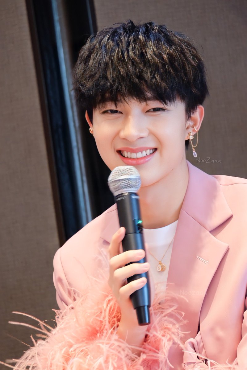 noo_zaaa's tweet photo. น้องนิวเลยคร้า  รอยยิ้มพิฆาต รอยยิ้มพิมพ์ใจ  รอยยิ้มกระชากวิญญาณ 😊🥰
@CwrNew  #NuNew 
#HITZTHIALAND https://t.co/VsAfxJCHi6