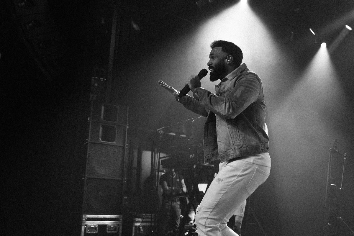 Continuous chart-topper in the U.K., @CraigDavid made last Saturday memorable with his incredible band & smooth vocals! What was your favourite song to hear live?! 📸: Corey Chaltas