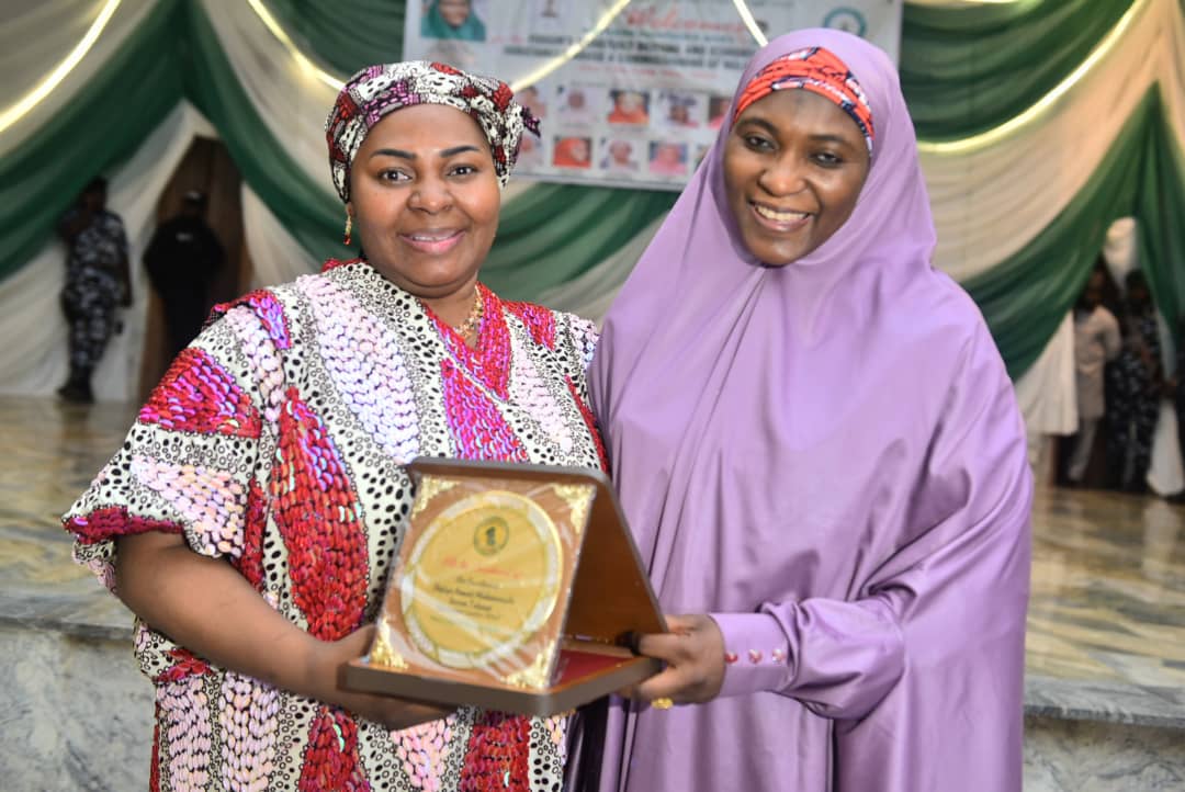 Honored to receive the Award of Excellence during the quarterly meeting. Grateful for the recognition and motivated to continue striving for excellence in serving Taraba State. 

Thank you to everyone for your support and encouragement!

 #MovingForward  #TarabaState