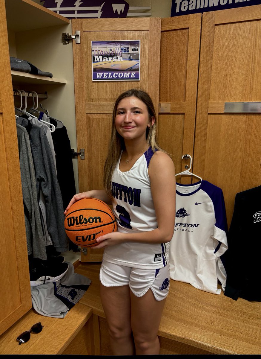 Dani Marsh tweet media