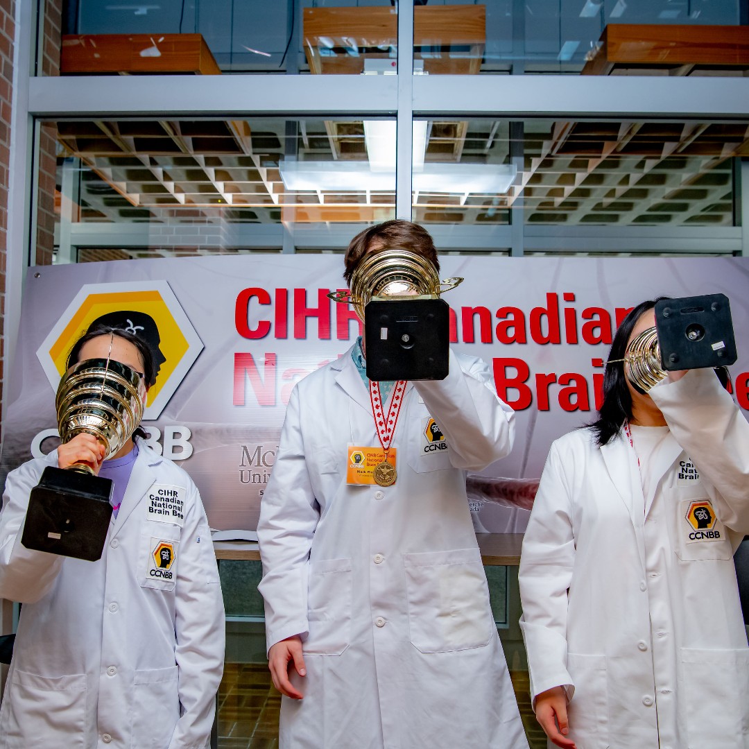 CIHR_IRSC's tweet image. 🐝 Watch the #BrainBee showdown LIVE from Vancouver!

Tune in May 21 at noon PDT to cheer on the 3 finalists as they battle for the title “Best Teen Brain” in Canada.

Zoom: mcmaster.zoom.us/j/95022022076?…
Passcode: BB2024