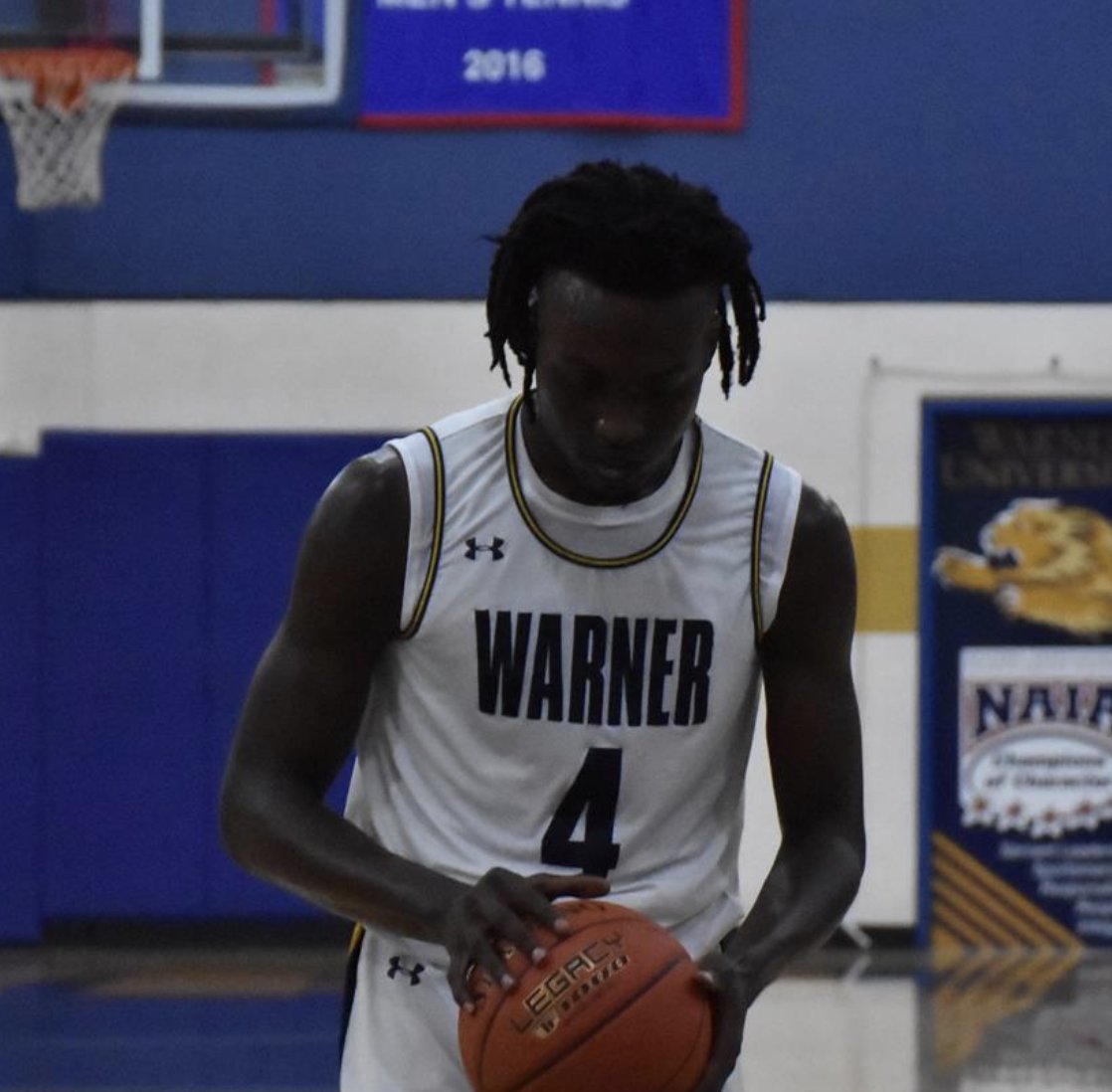 COLLEGE COACHES - 6'6 SF LOGAN WEST - Warner U (NAIA) TRANSFER - @BigLo4_ 16ppg 6rpg Player Profile: verbalcommits.com/players/jakobi… Film in player profile WANT TO SEE YOUR PROFILE ON VC? SIGN UP FOR PLAYER+ TODAY verbalcommits.com/member-join
