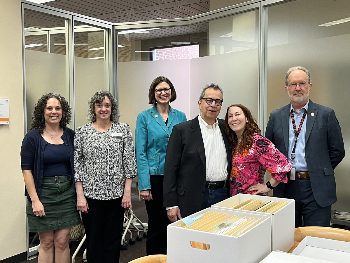 We were delighted to host JJ and @CGrabenstein for a Special Collections tour today! A @tennalum and @nytimes bestselling author, Chris Grabenstein is donating his papers to our archives. He has written books for adults and children, including the Mr. Lemoncello's Library Series.
