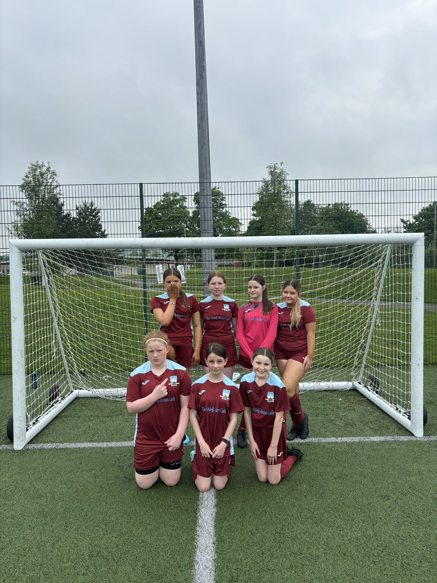MissGalang23's tweet photo. Great determination and effort shown by the girls from @stninianshs today. Thank you to @DouglasAcad for hosting today’s tournament ⚽️ ☀️ https://t.co/7wKvoCPCeE
