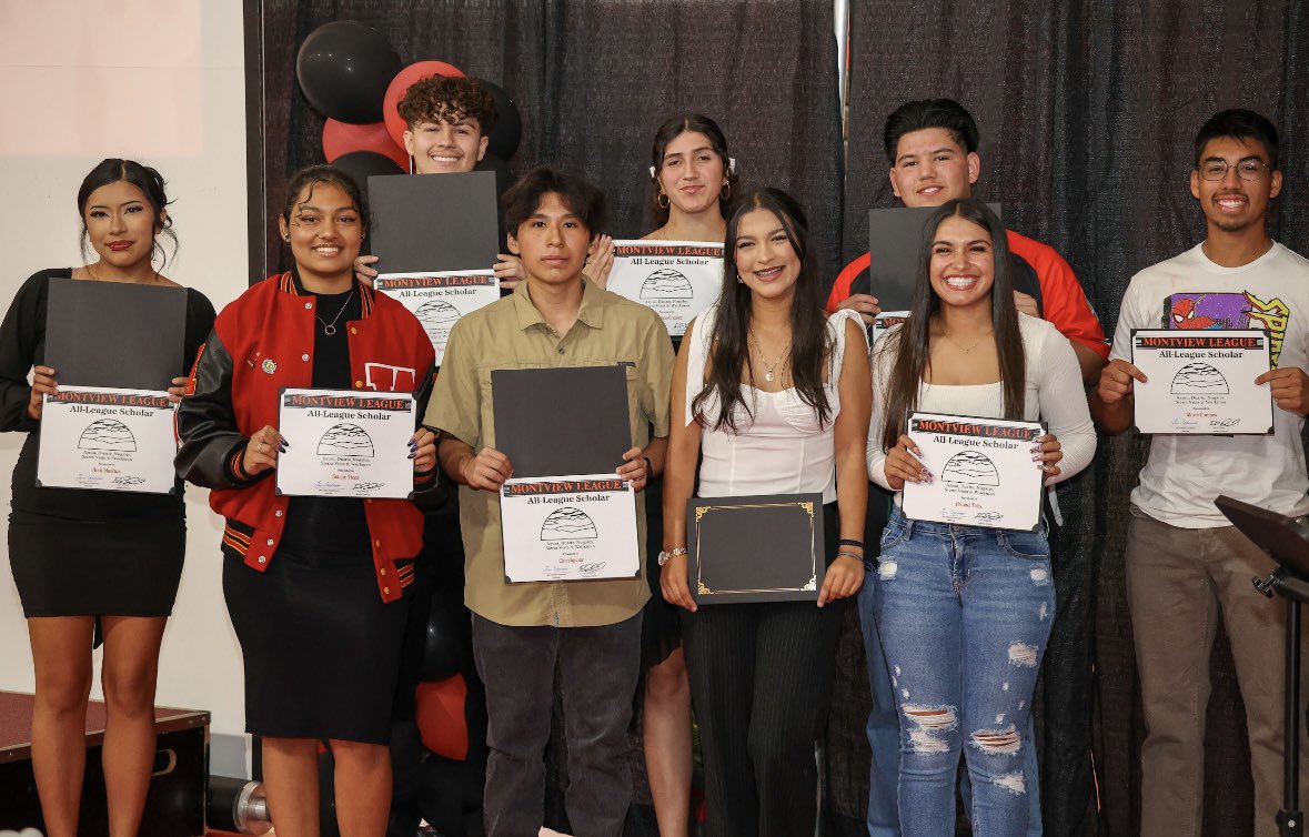 GRADUATION TAKEOVER: La Puente and Workman high schools held Senior Award Nights on May 14, presenting certificates and scholarships to students who have achieved academic, athletic, artistic and philanthropic excellence! Visit bit.ly/HLP_SeniorNigh… to view our photo gallery!