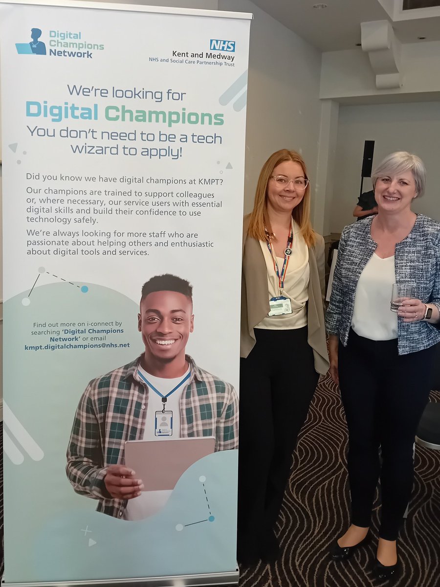 Had an amazing day networking and engaging at the Integrating Data into Clinical Practice conference. Followed by a flood of applications to the Digital Champion Network!! I think recruiting 5% of the organisation is within my reach 🙌 @QaziAfifa @Asifmbachlani @subodhdave1