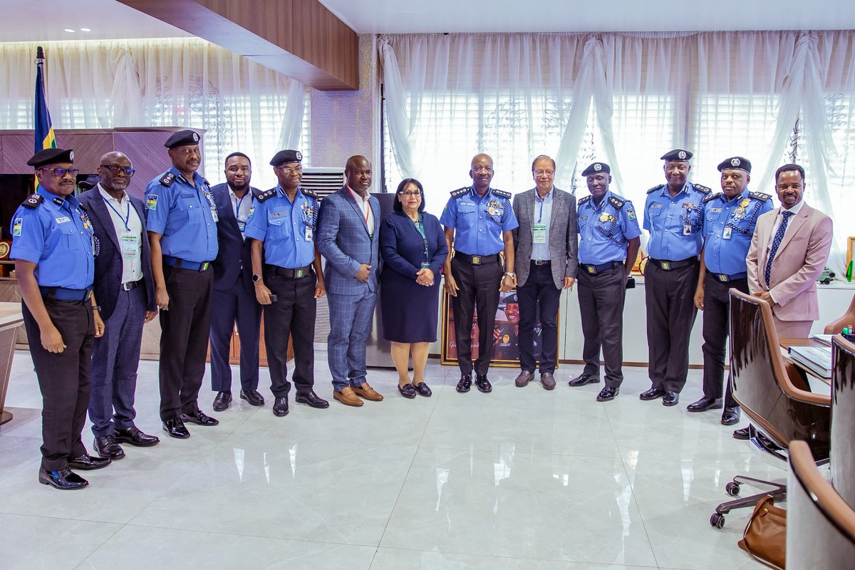 #PhotoNews | Today, May 16, 2024, the Inspector-General of Police, IGP Kayode Adeolu Egbetokun, Ph.D., NPM, received the Rt. Hon. Baroness Verma of Leicester and the Chief Operating Officer of Africa Projects Group LTD, Michael Usuanlele, at the Louis Edet House, Force
